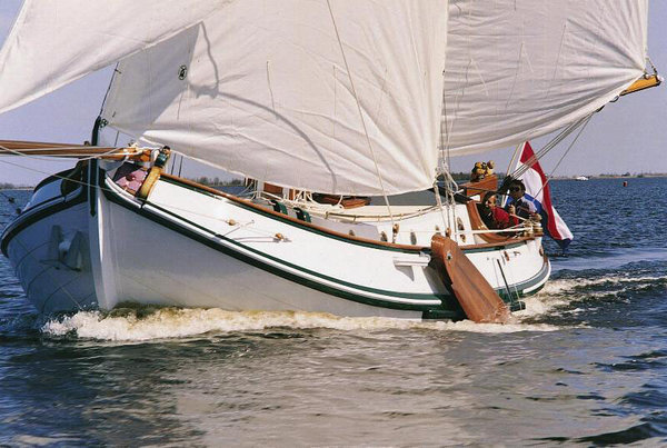 cursus platbodem varen zwaard steken manoeuvreren met platbodemjachten cursus cursus platbodem varen zwaard steken manoeuvreren met platbodemjachten cursus