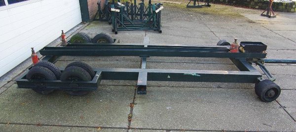 roodberg boottrailer botenwagen scheepsbokken jachthaven heech by de mar roodberg boottrailer botenwagen scheepsbokken jachthaven heech by de mar