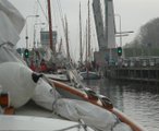 Flottillent&ouml;rn Holland 2011 Schleusse Dokkum.jpg