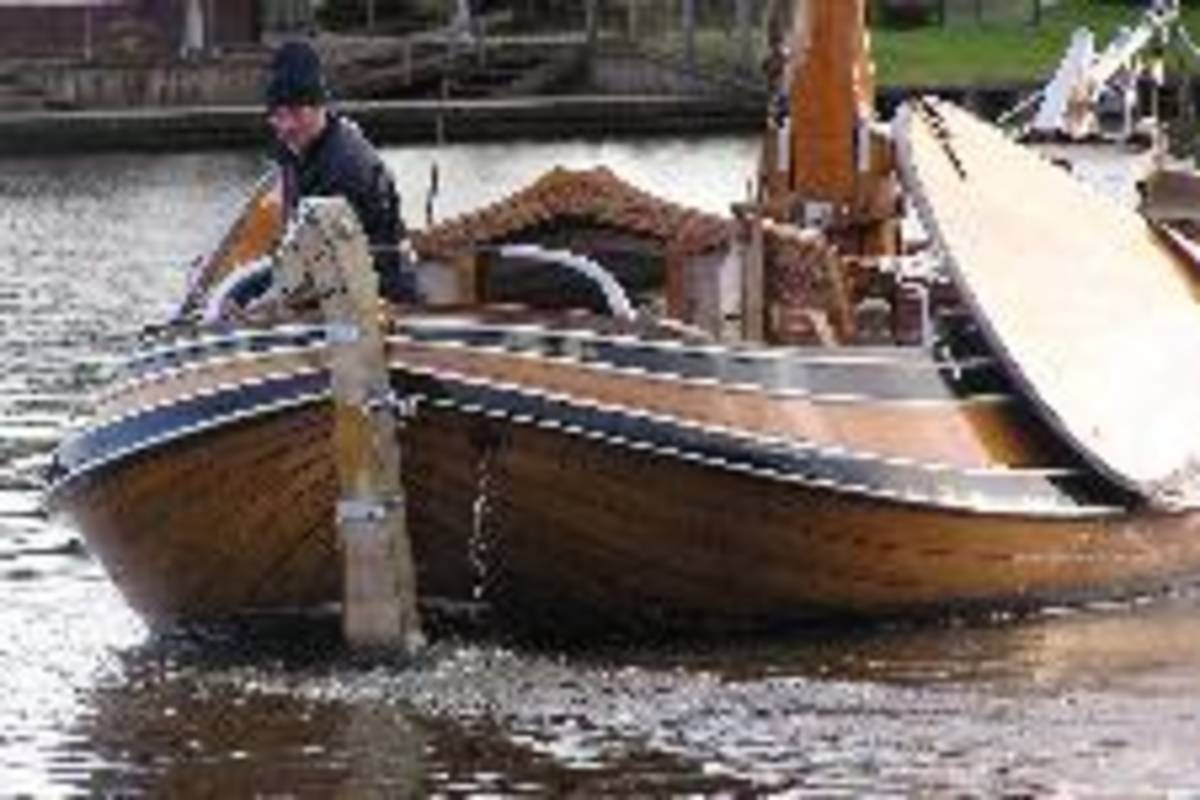 Online Vaarcursus Platbodem en zeilboot - draaien met je schip? Eerst roer, dan gas!